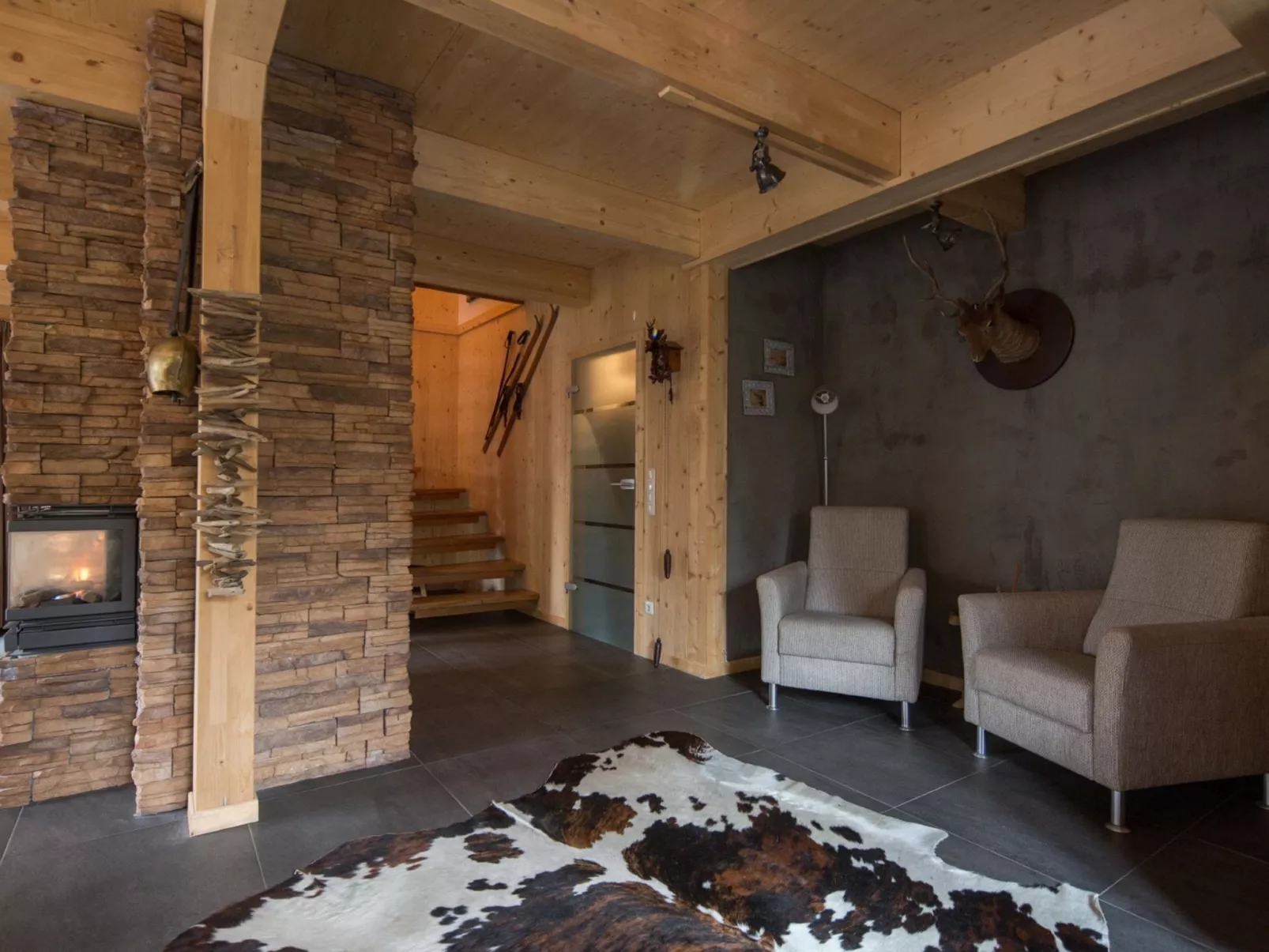 #16 mit IR-Sauna&Sprudelbad innen-Inside