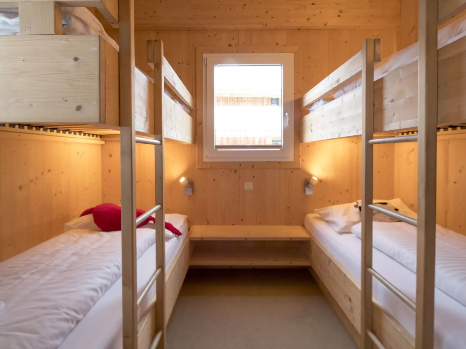 #18 mit Sauna und Sprudelbad innen-Drinnen