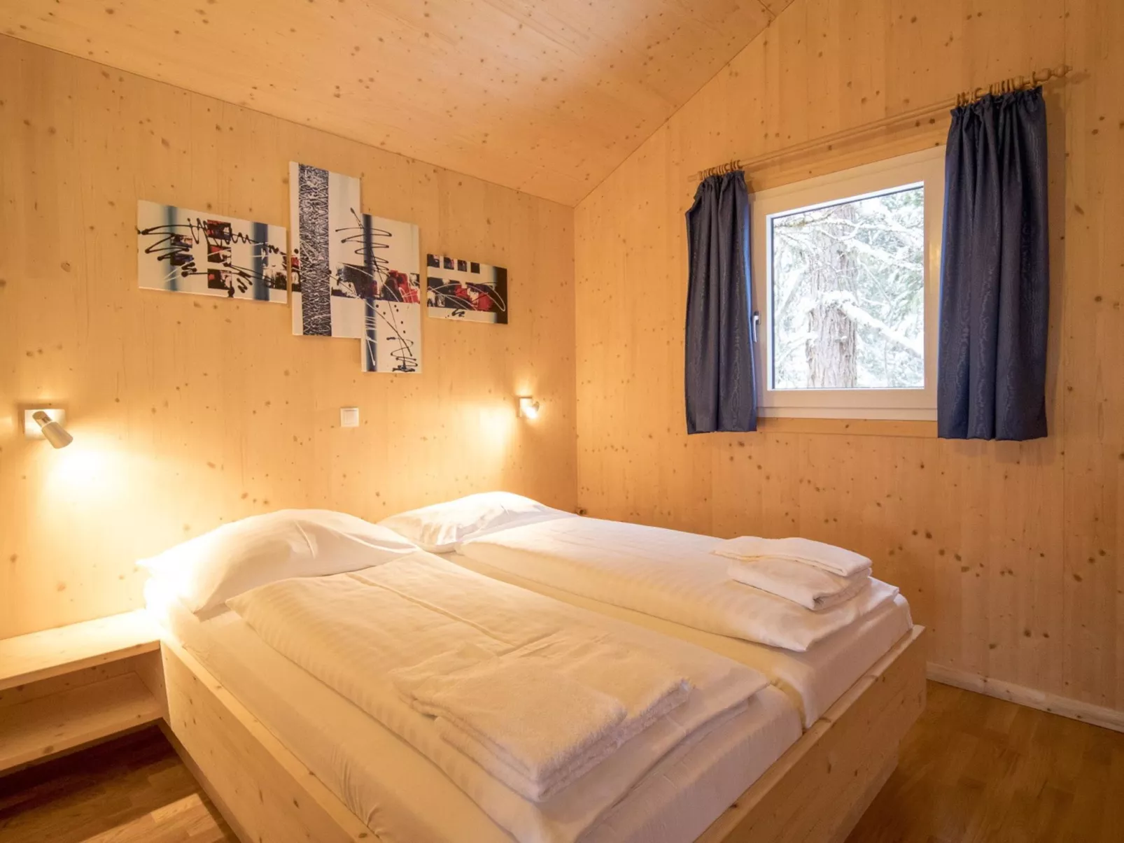 #29 mit IR-Sauna und Sprudelbad Innen-Inside