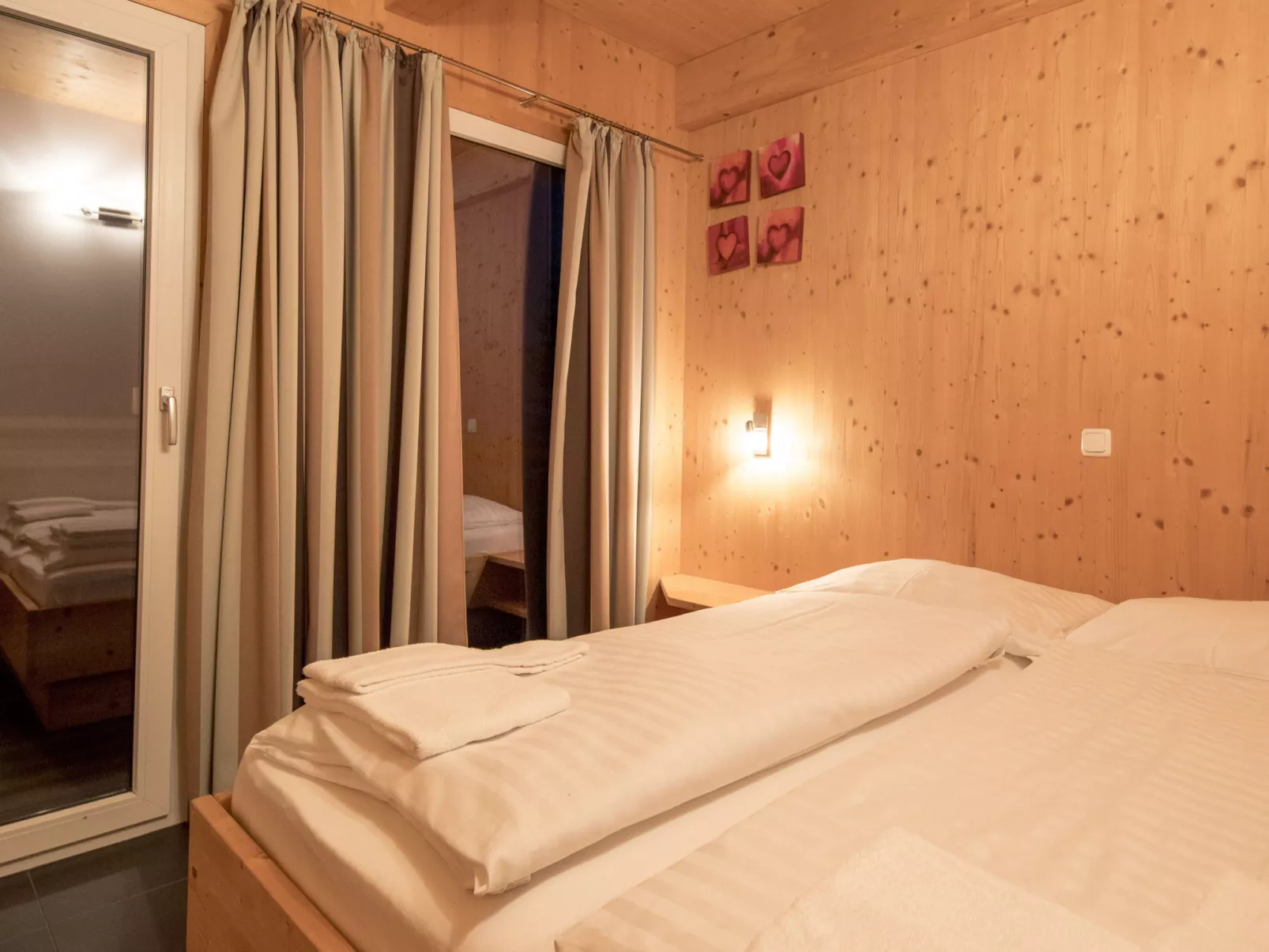 #34 mit IR-Sauna und Sprudelbad innen-Inside