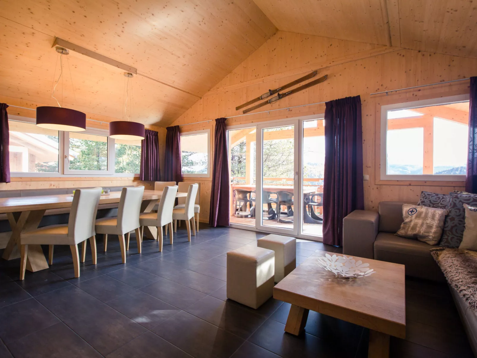 #37 mit IR-Sauna und Sprudelbad Innen-Inside