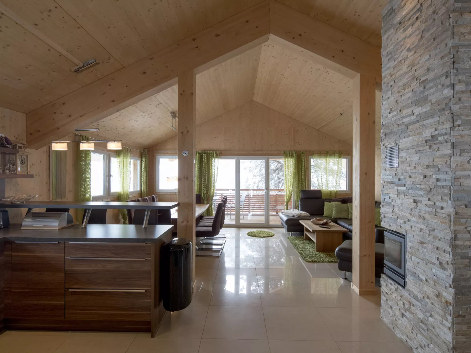 #38 mit IR-Sauna und Sprudelbad innen-Inside