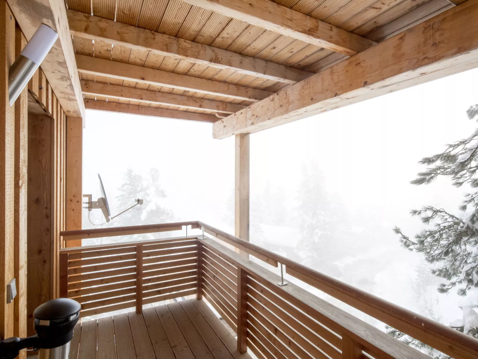 #38 mit IR-Sauna und Sprudelbad innen-Outside