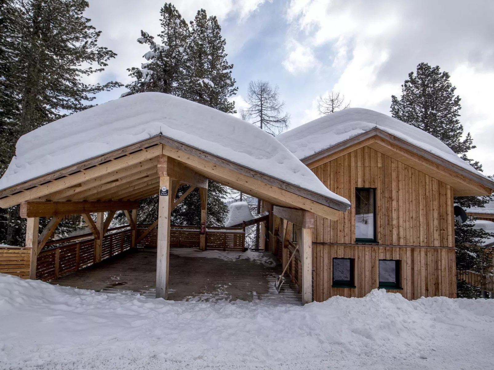 #44 mit Sauna und Sprudelbad innen-Outside