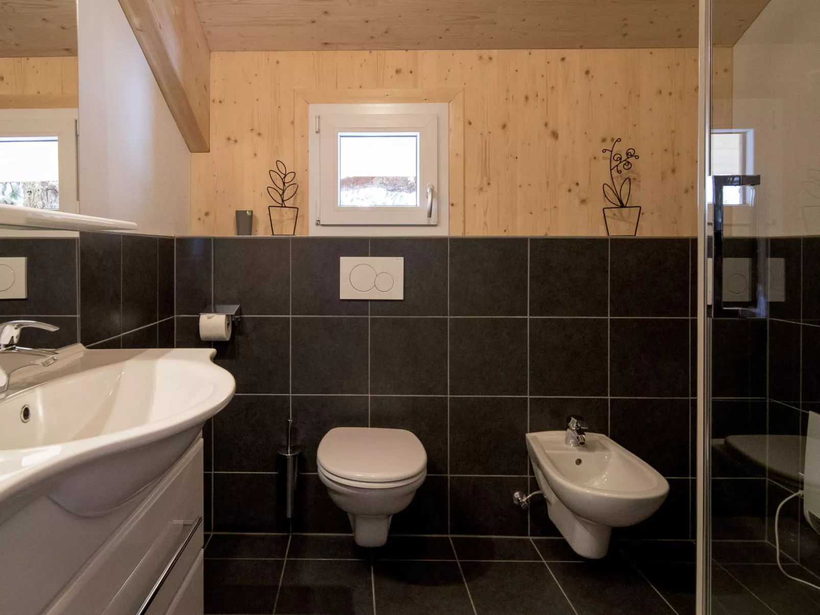 #45 mit IR-Sauna und Sprudelbad innen-Inside