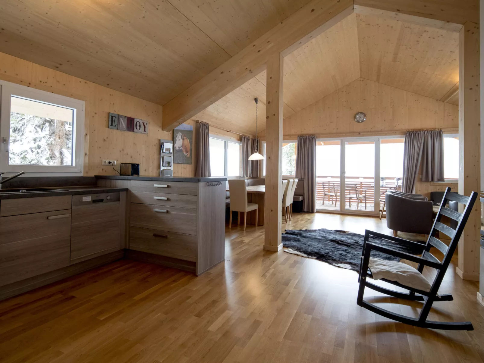 #46 mit IR-Sauna und Sprudelbad innen-Inside