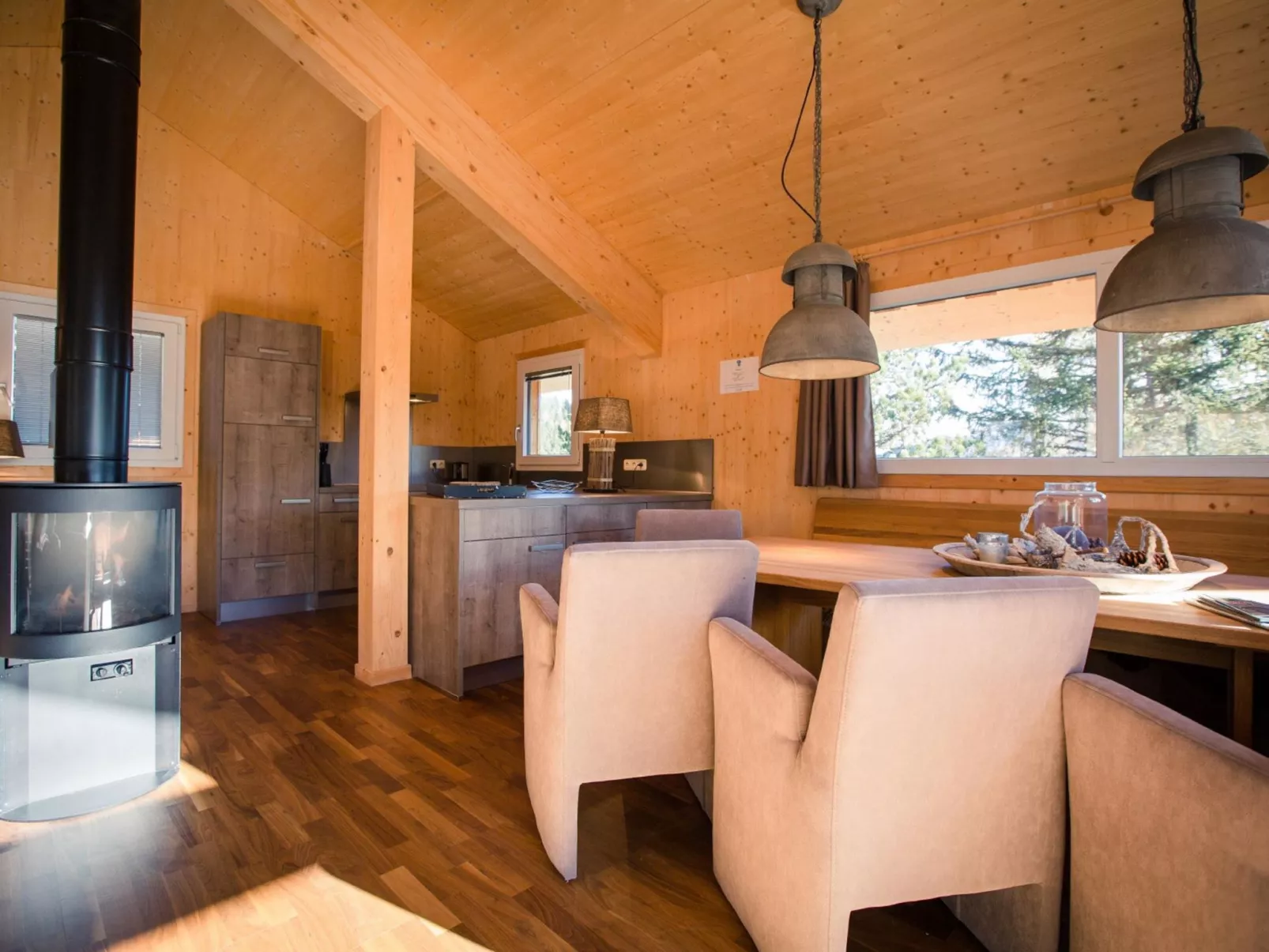 #49 mit IR-Sauna & Sprudelwanne Innen-Inside
