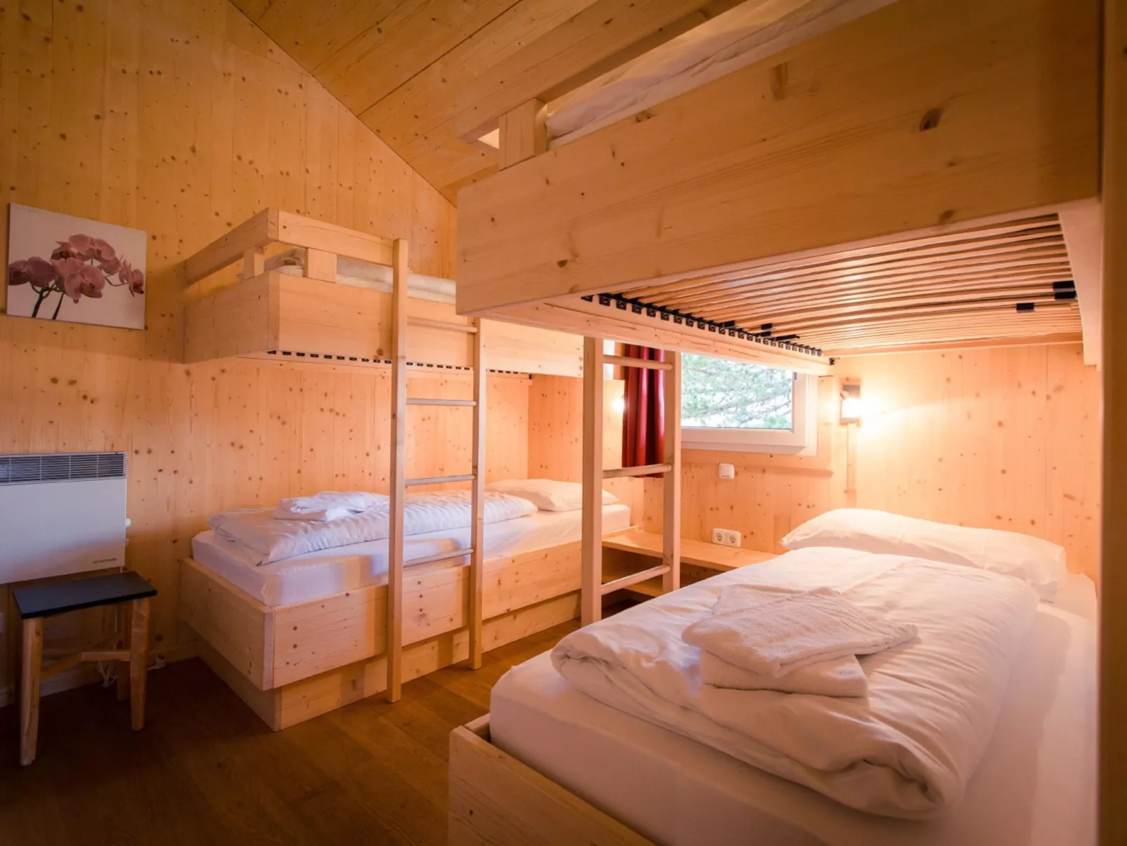 #39 mit IR-Sauna und Sprudelbad Innen-Dedans