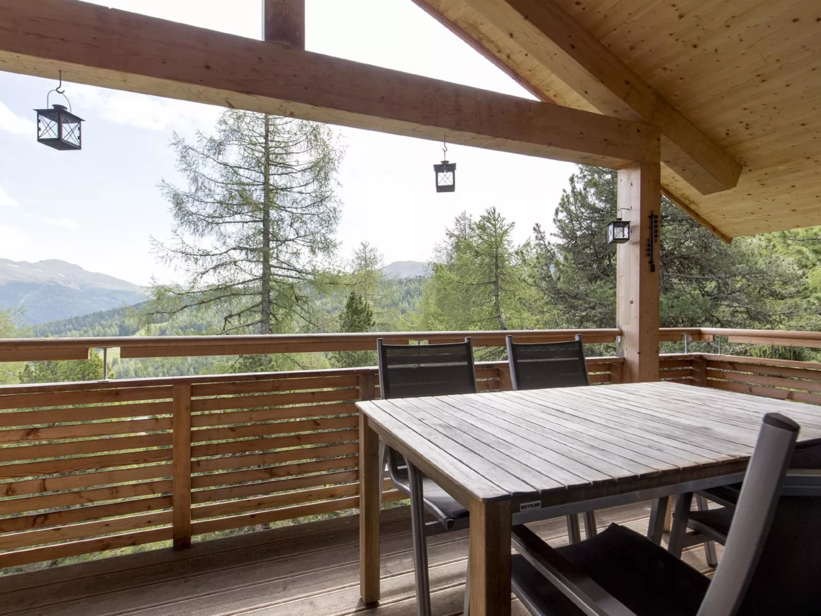 #22 mit IR-Sauna & Sprudelwanne Innen-Outside
