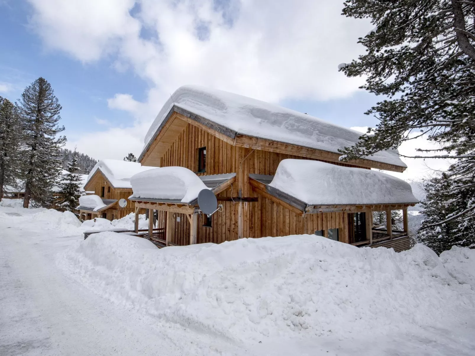 #30 mit IR-Sauna & Sprudelbad innen-Outside