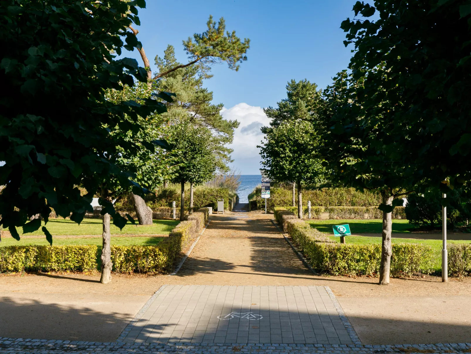 App.13 Zinnowitzer Hof-Outside
