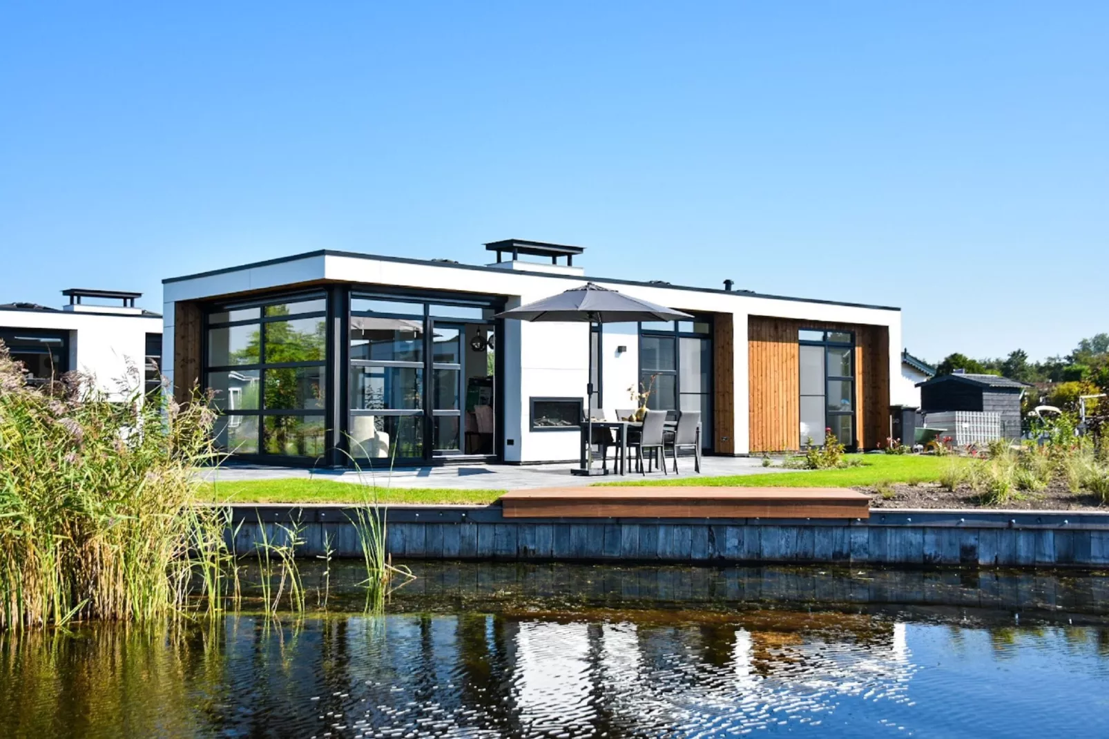 MarinaPark Nieuw Loosdrecht 1-Außenbereich Sommer