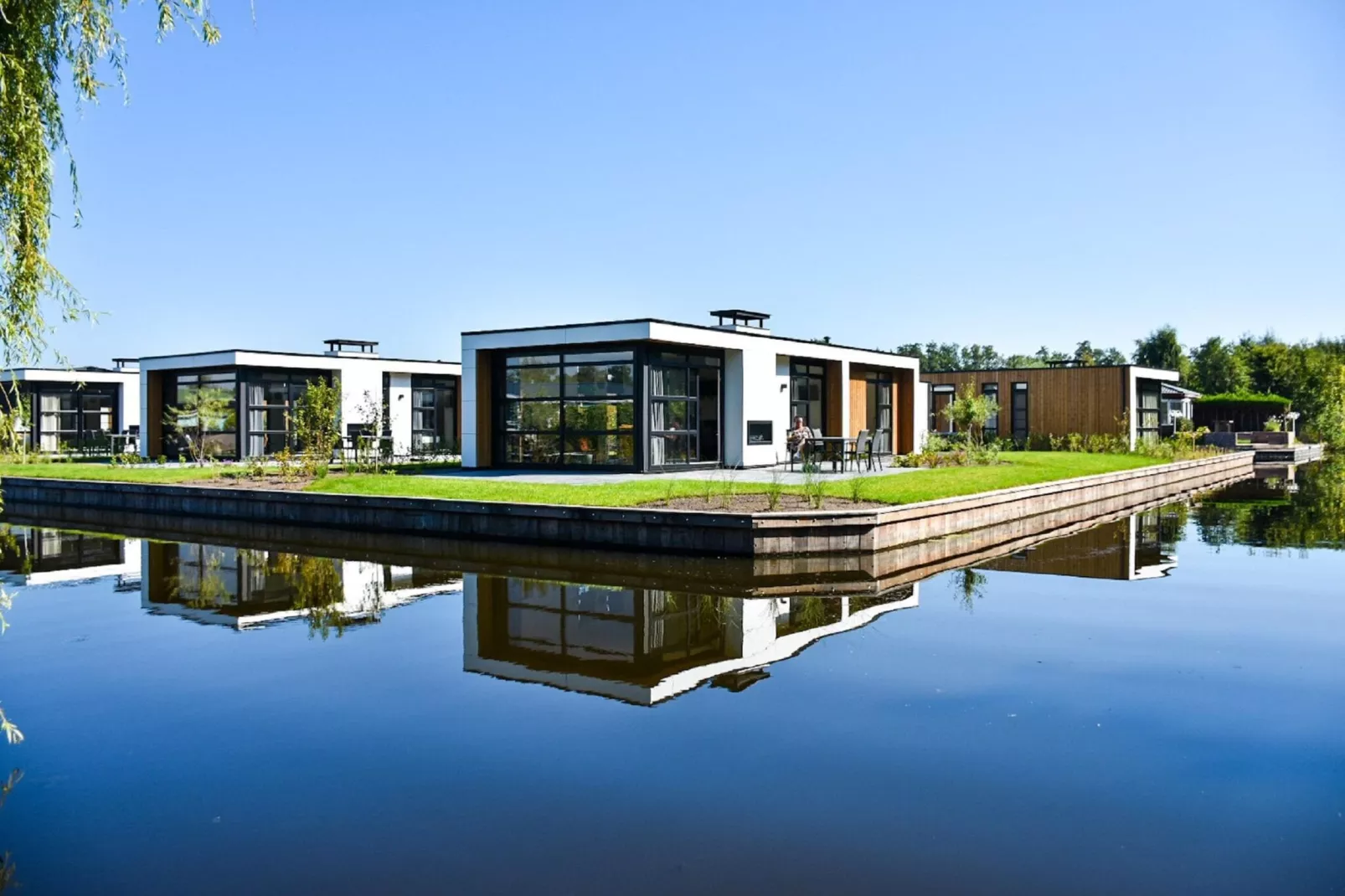MarinaPark Nieuw Loosdrecht 1-Außenbereich Sommer