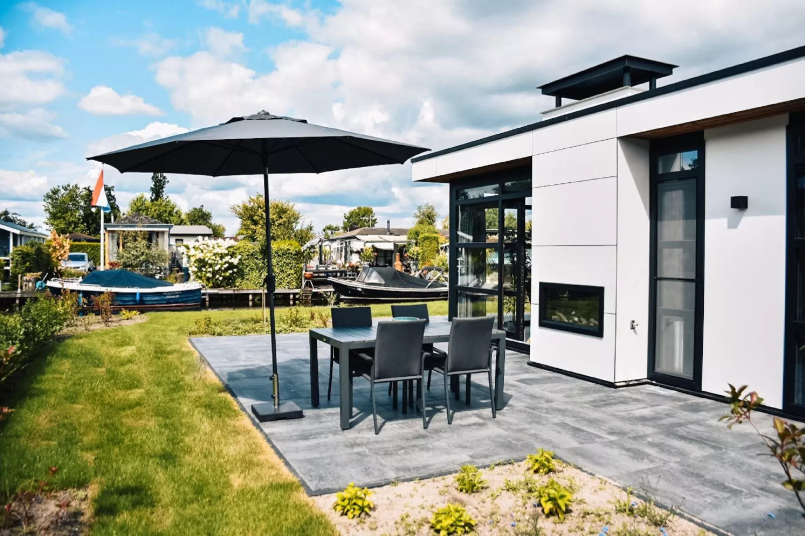 MarinaPark Nieuw Loosdrecht 1-Terrassenbalkon