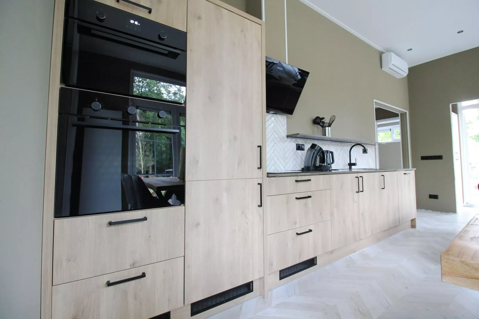 Vakantiepark De Rimboe & De Woeste Hoogte 42-Kitchen