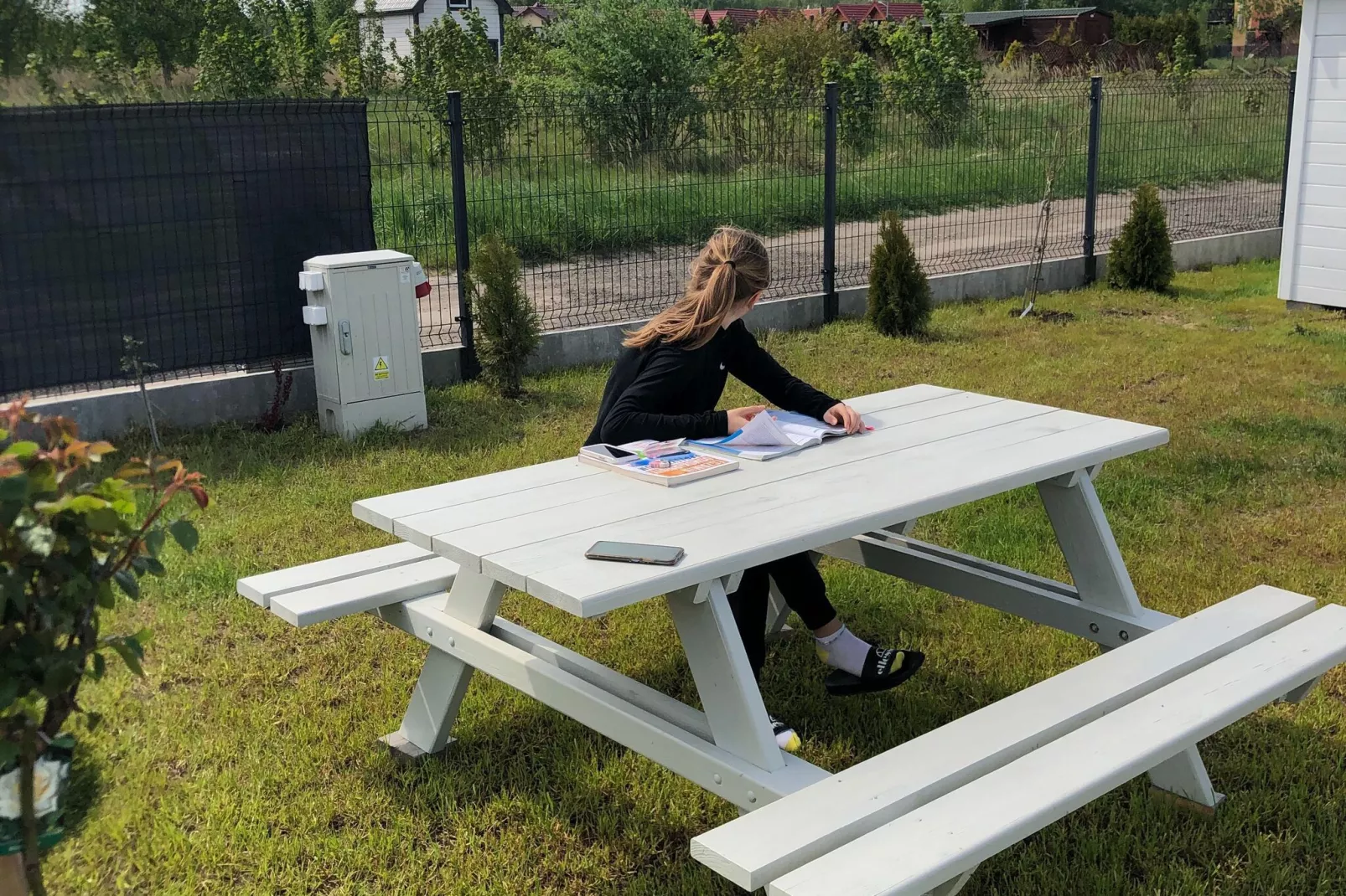Komfortowe domy wypoczynkowe w Niechorzu Spacerowa 37-Gardens summer