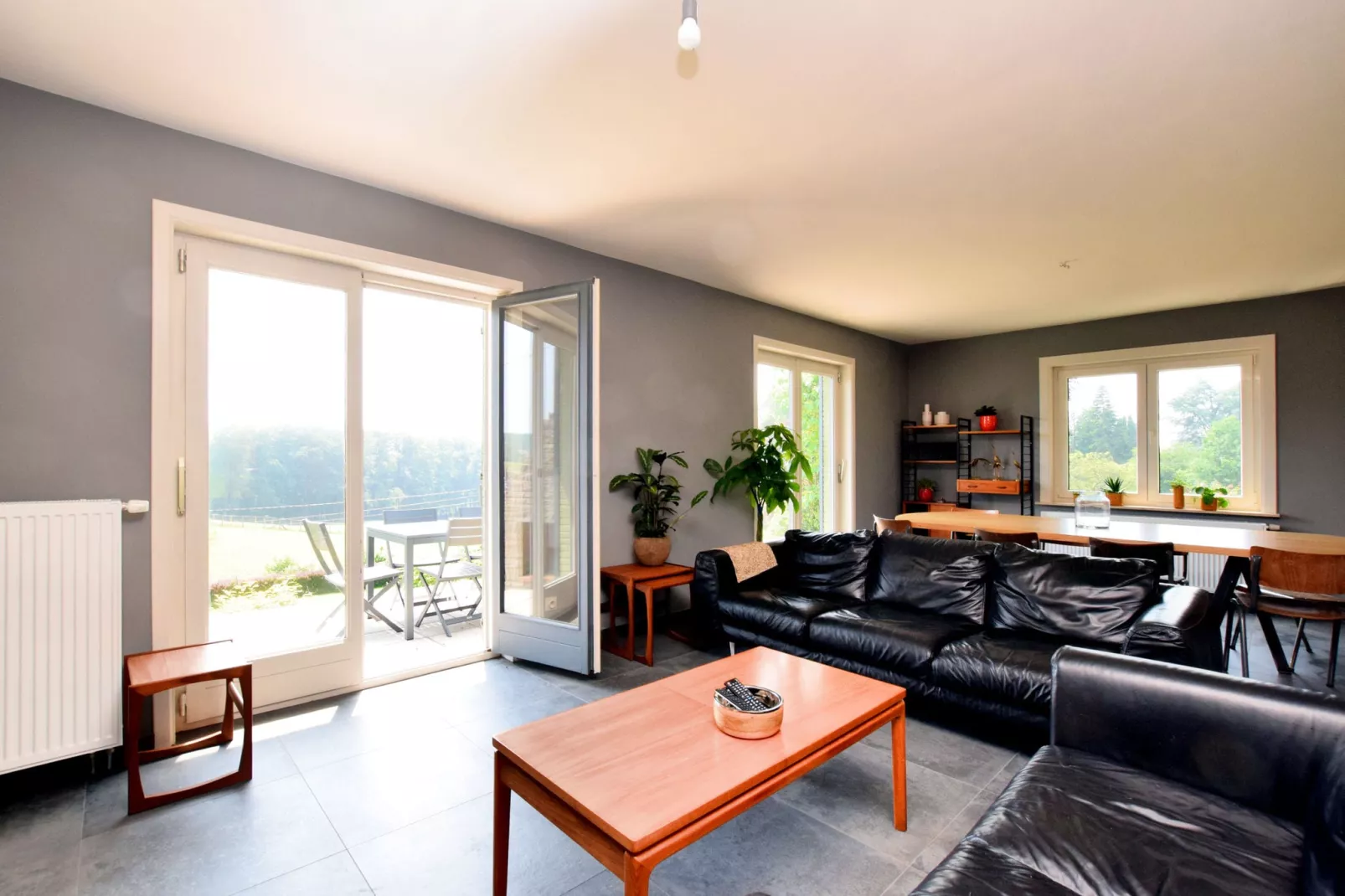 Lumen 5-Living room