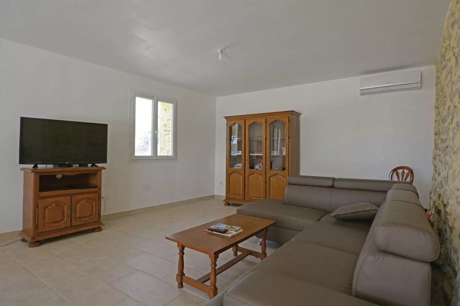 Le Mas-Living room