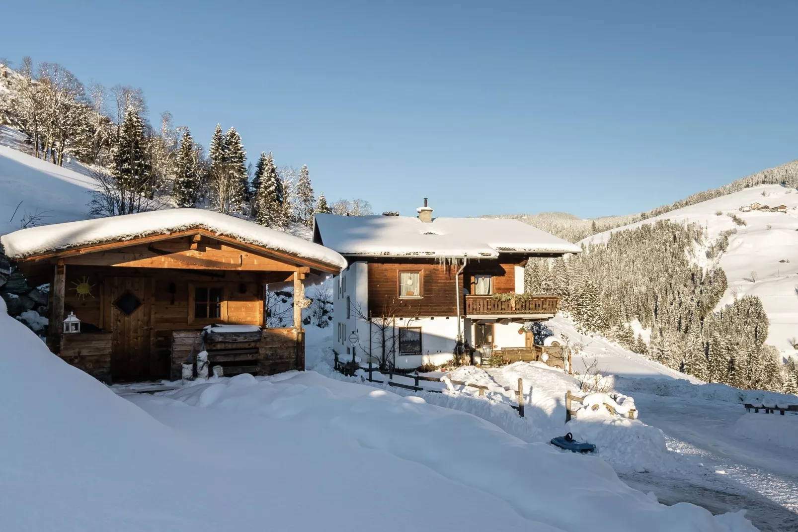 Durchholzhof-Außenbereich Winter