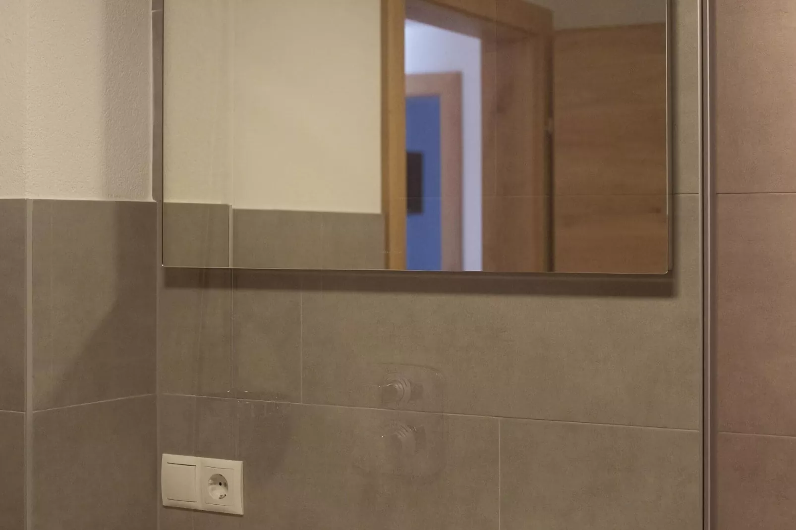 Apartment Loisi-Bathroom