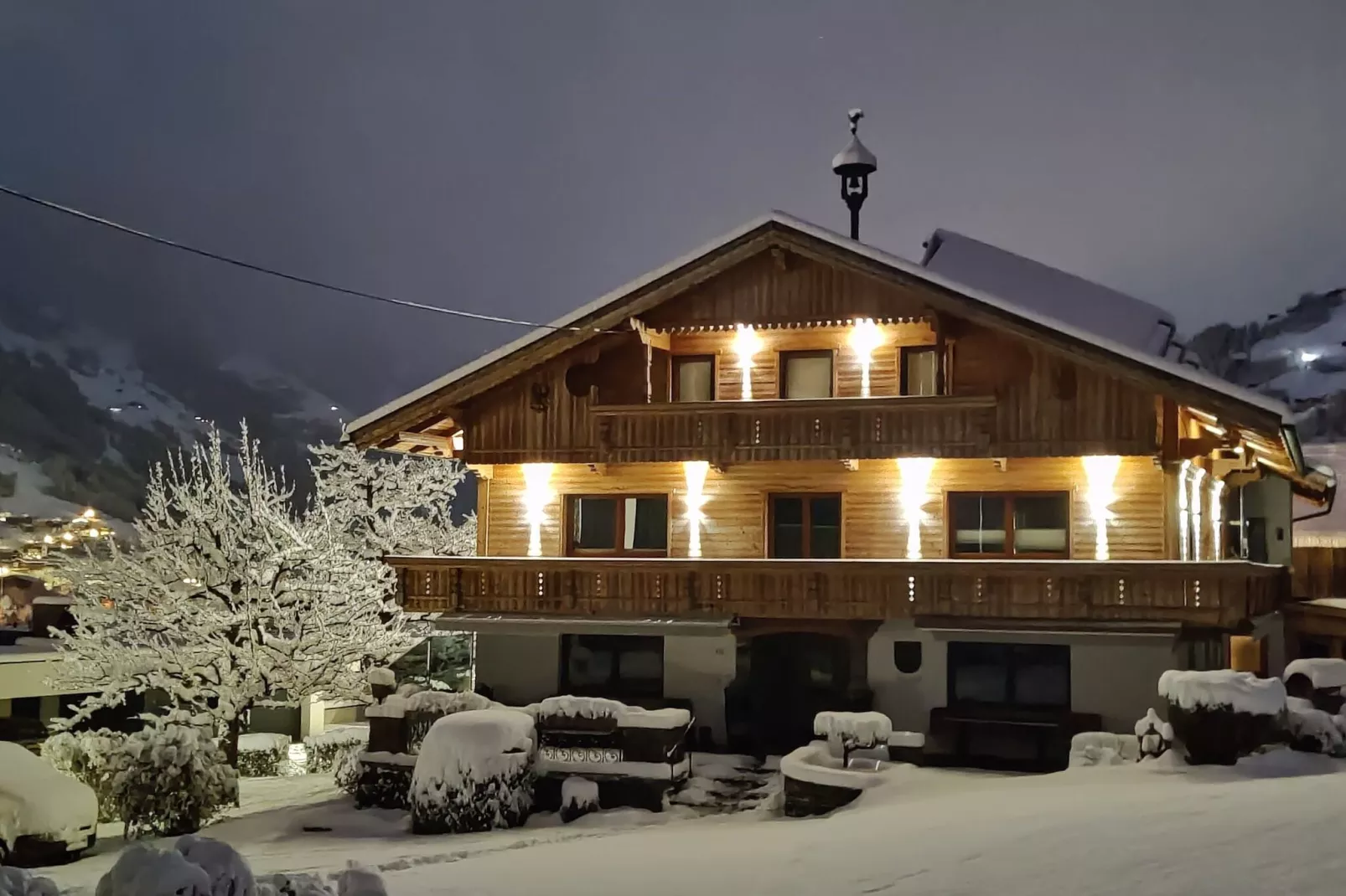 Moiklerhof-Exterior winter