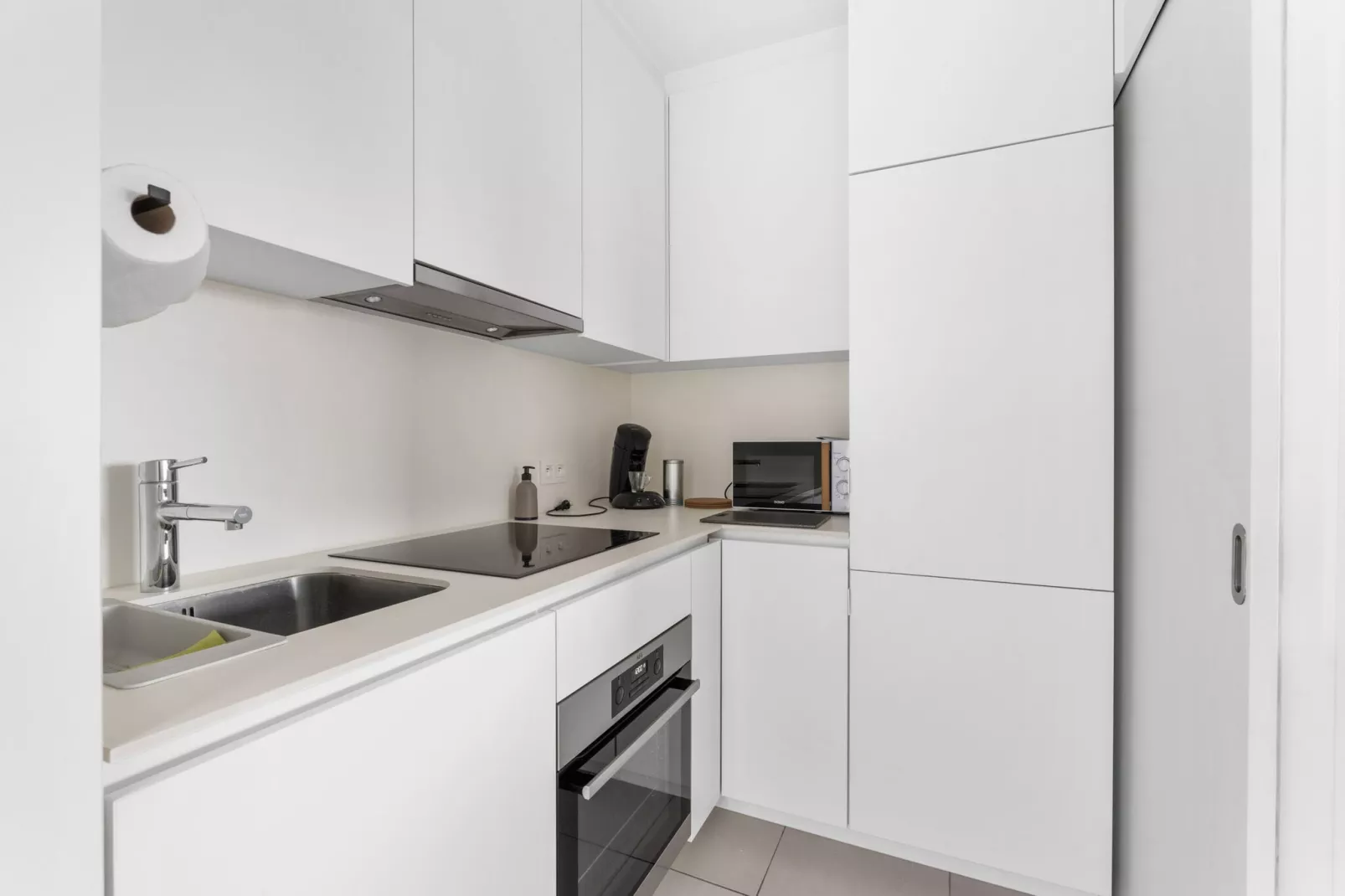 Isis 5C-Kitchen