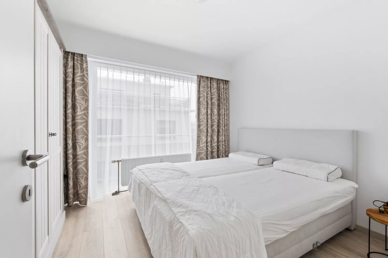 Isis 5C-Bedroom