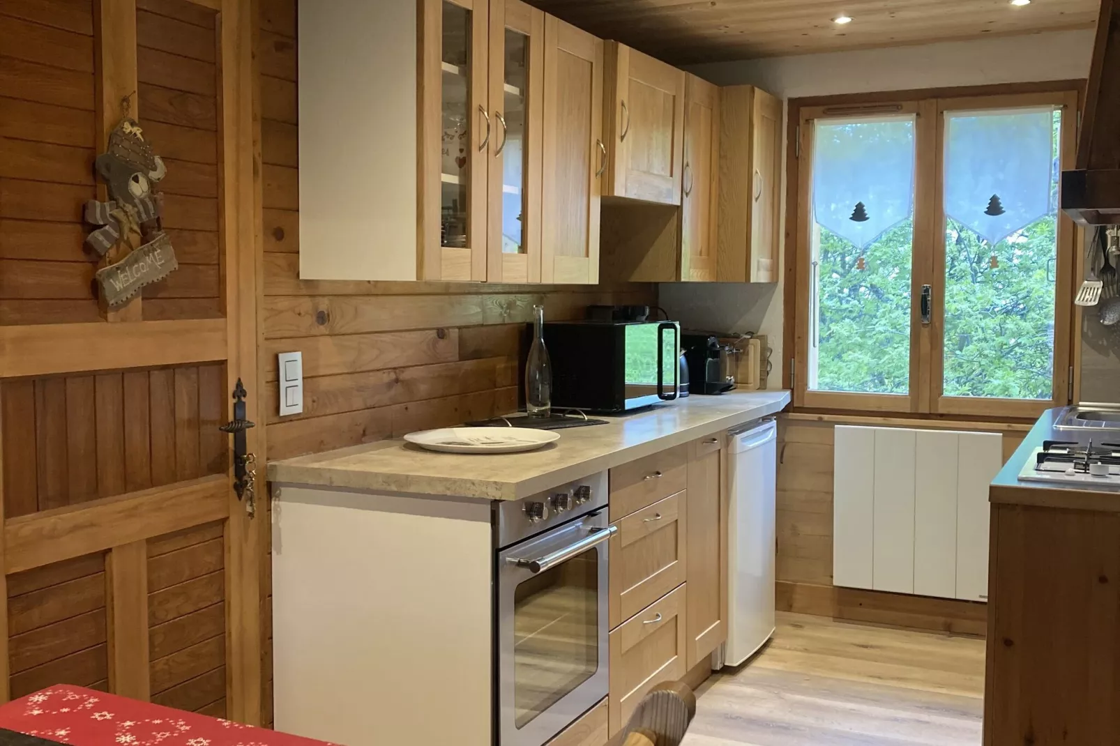 Notre Dame de Bellecombe-Kitchen