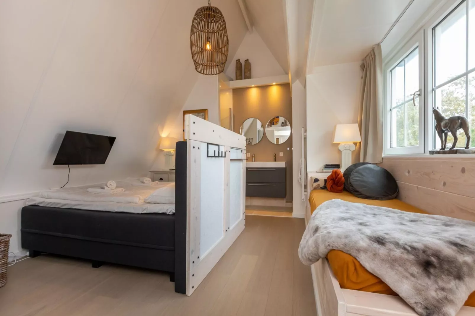 Sloestraat 38  Zoutelande 'Het Koetshuys'-Bedroom