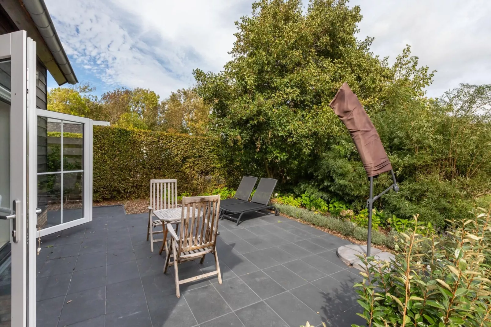 Sloestraat 38  Zoutelande 'Het Koetshuys'-Terrace balcony