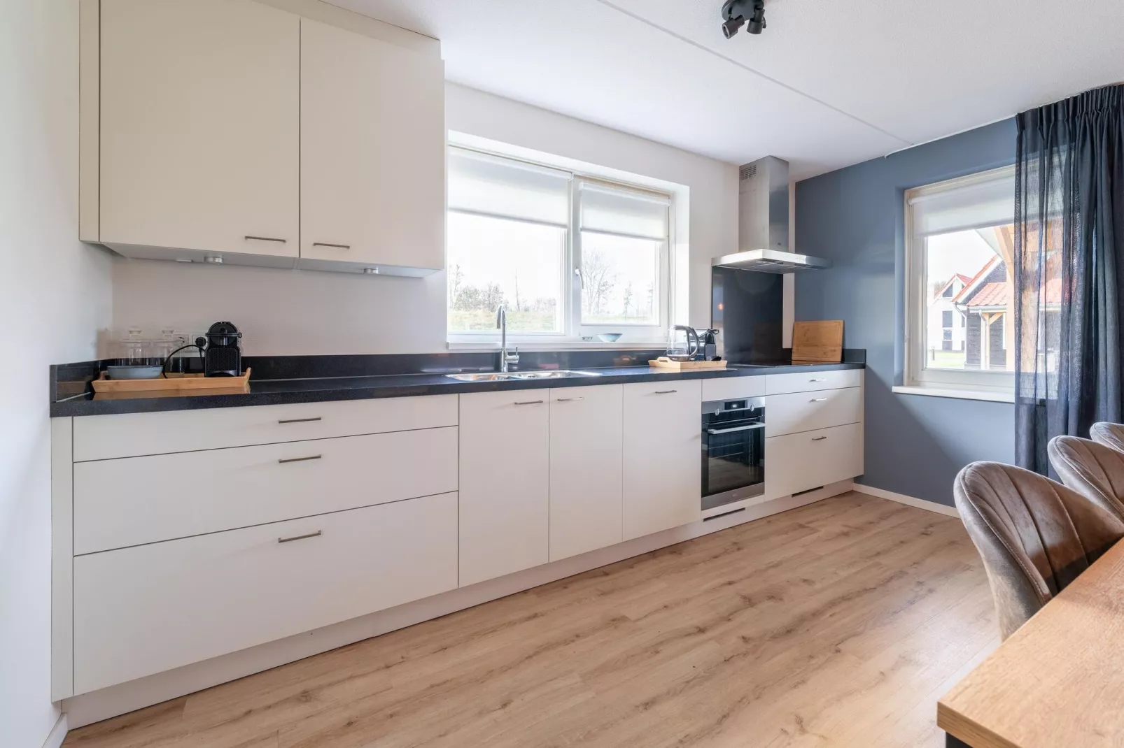 De Ooievaar Huis NR 23-Kitchen