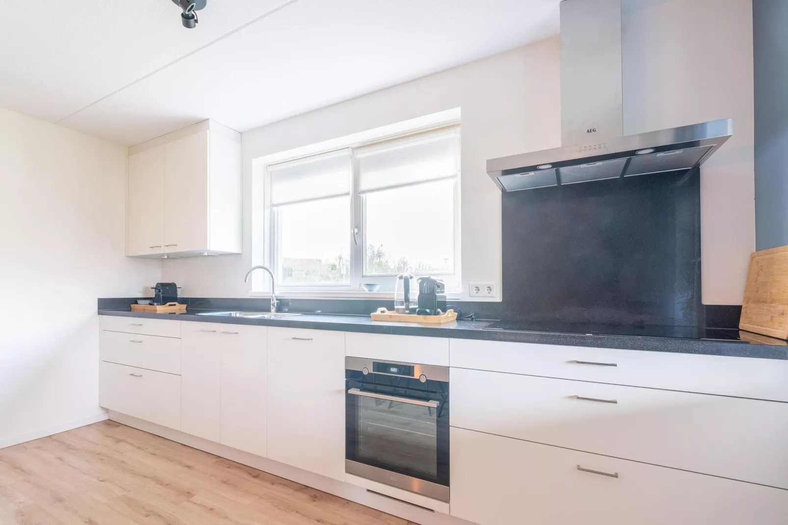 De Ooievaar Huis NR 23-Kitchen