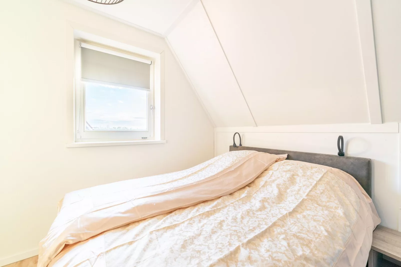 De Ooievaar Huis NR 23-Bedroom