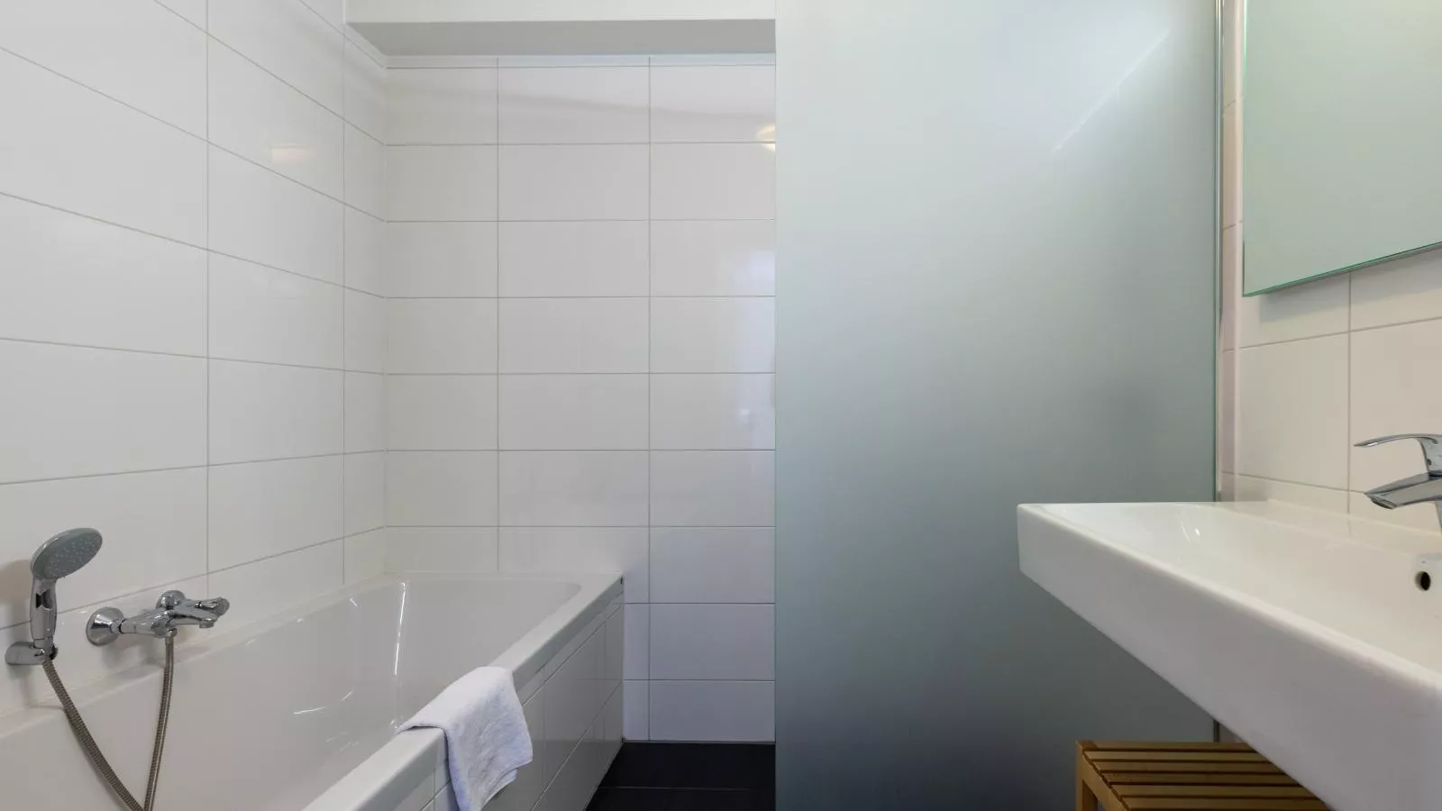 Assum Great-Bathroom
