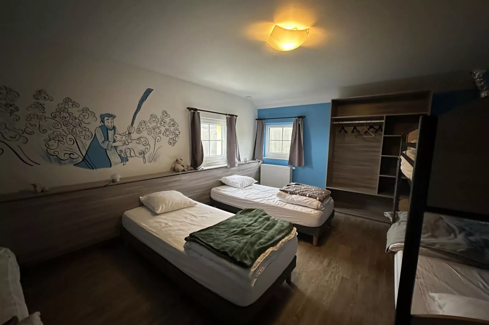 Magnifique habitation pour 15 personnes-Chambre