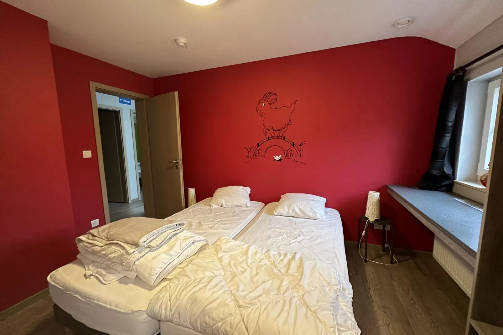 Magnifique habitation pour 15 personnes-Chambre