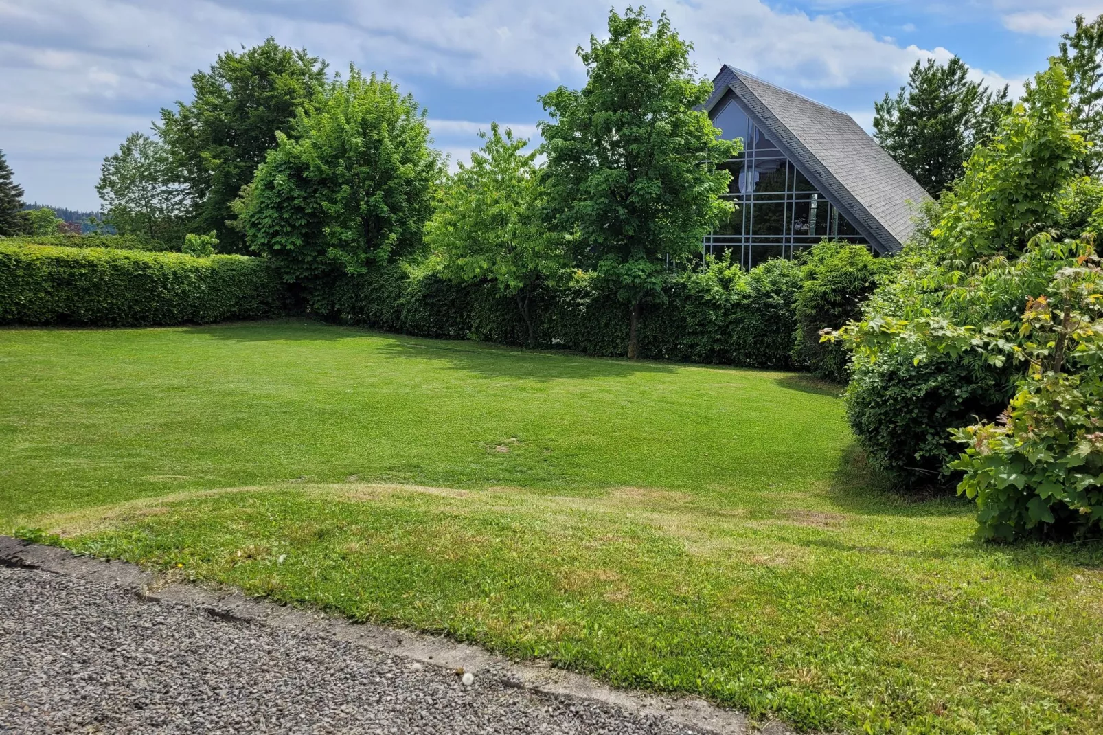 Zum Kahlen Asten-Gardens summer