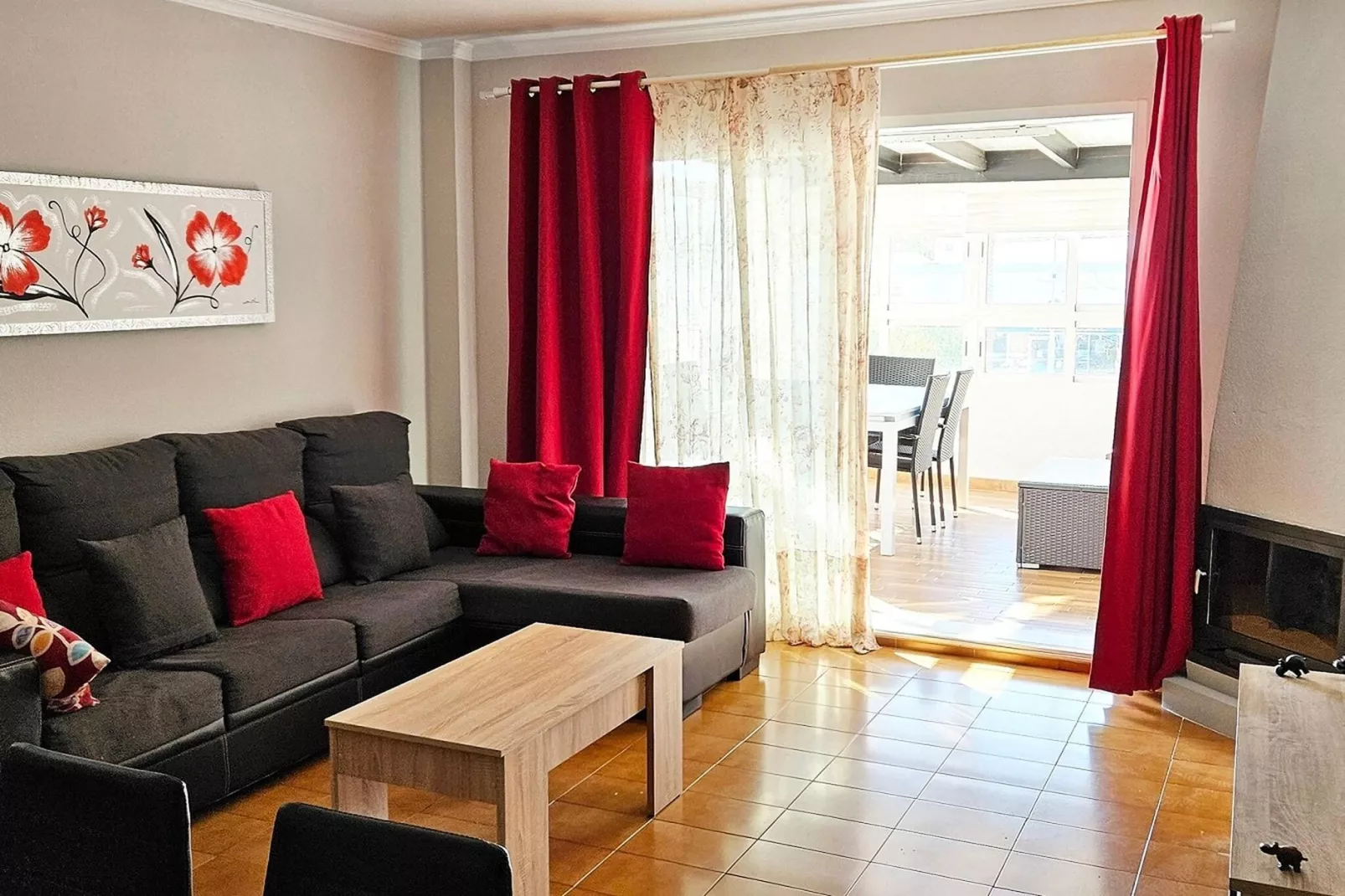 Los Flamencos-Living room