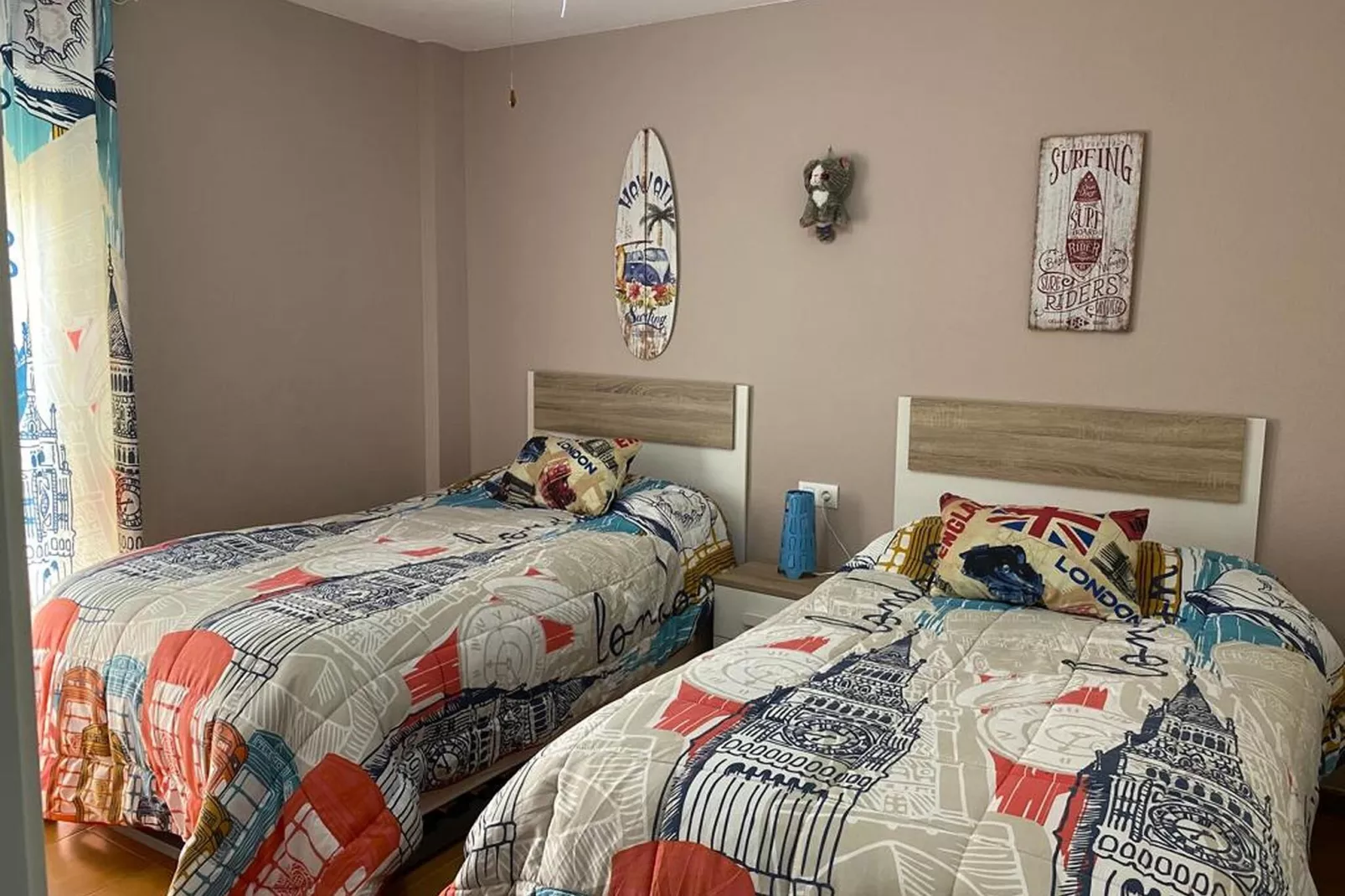 Los Flamencos-Bedroom