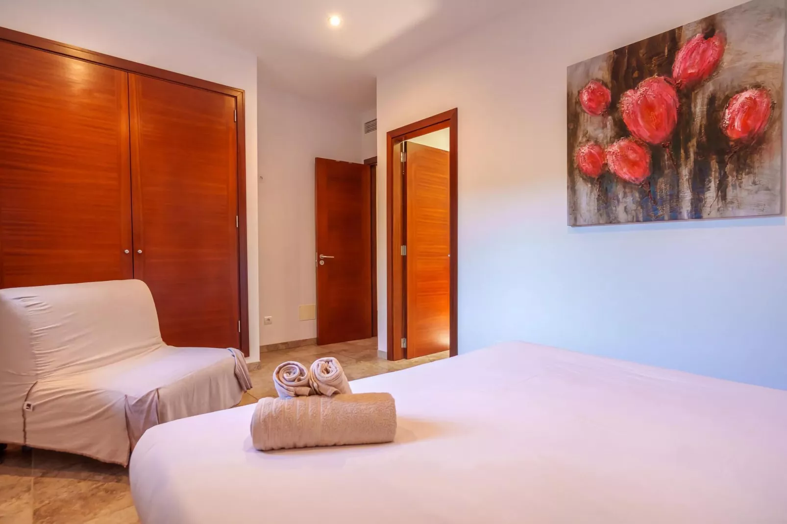 Eden Son Manyo 223-Bedroom