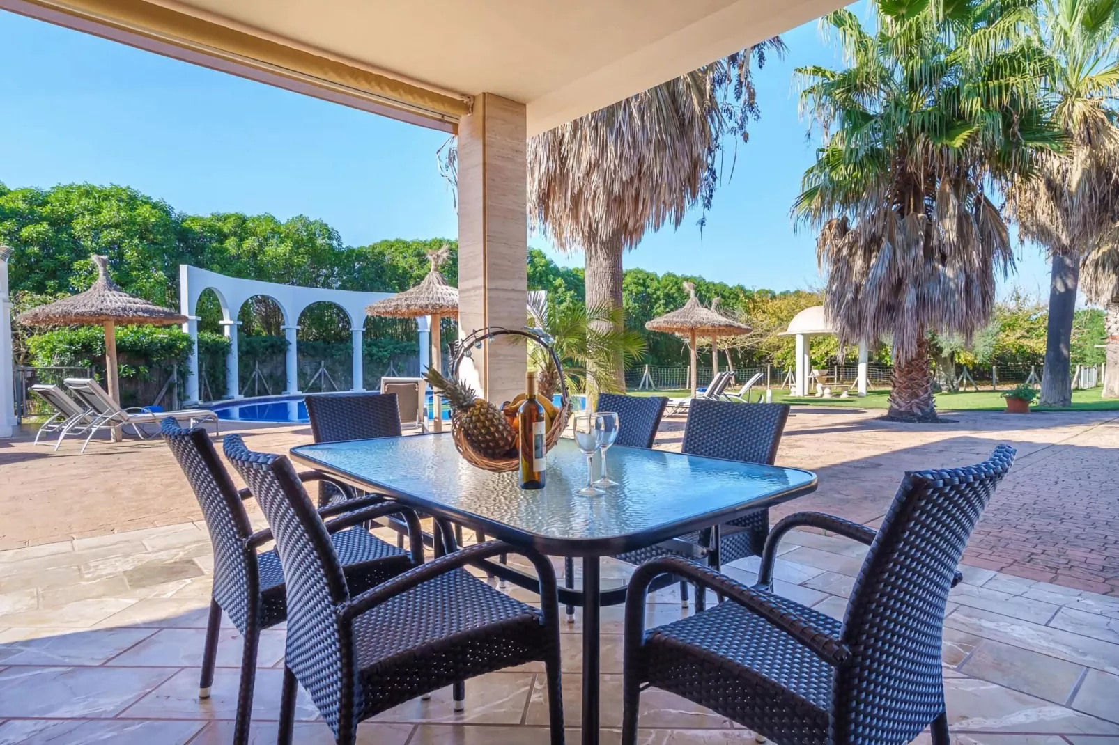 Eden Son Manyo 223-Terrace balcony