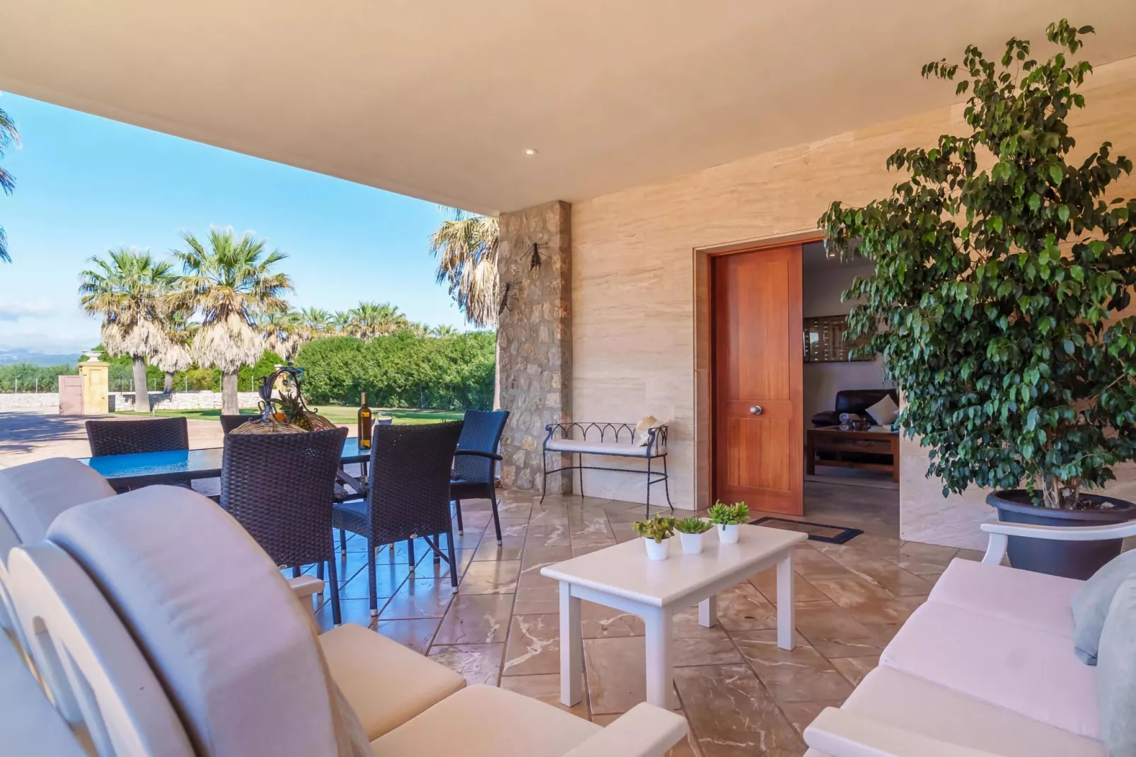 Eden Son Manyo 223-Terrace balcony