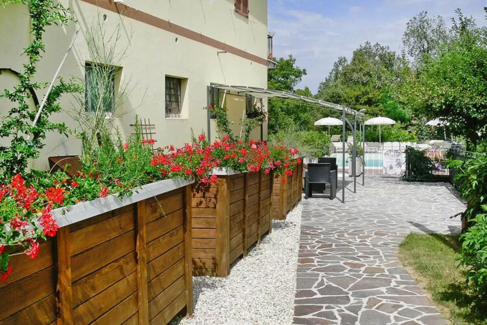 Agri-tourism La Filomena Montefortino - La Sera - Garten Sommer