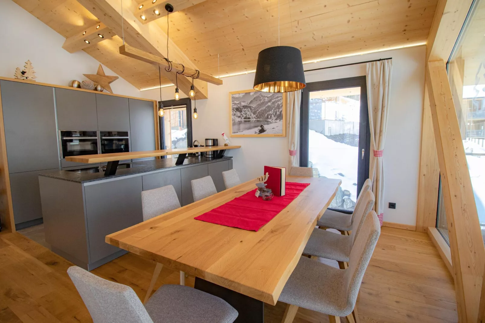 Bergresort Hauser Kaibling 1-Dining room