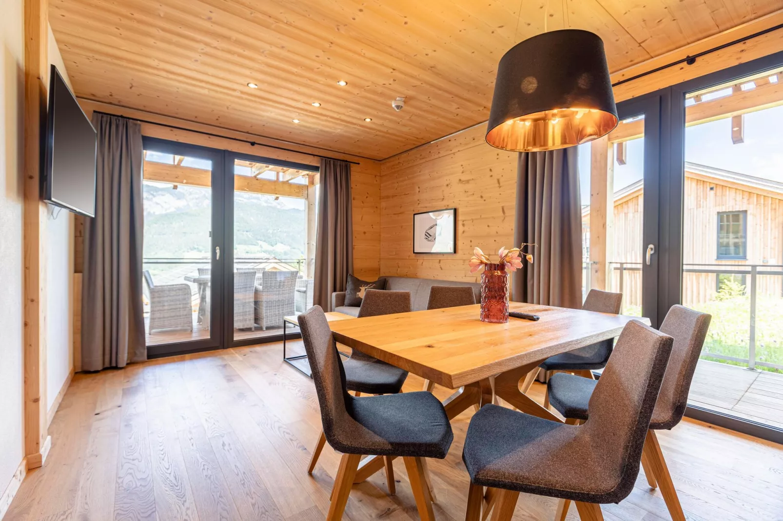 Bergresort Hauser Kaibling 1-Dining room