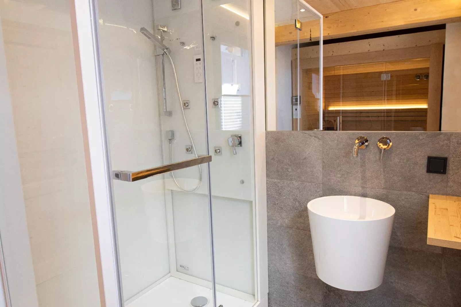 Bergresort Hauser Kaibling 3-Bathroom