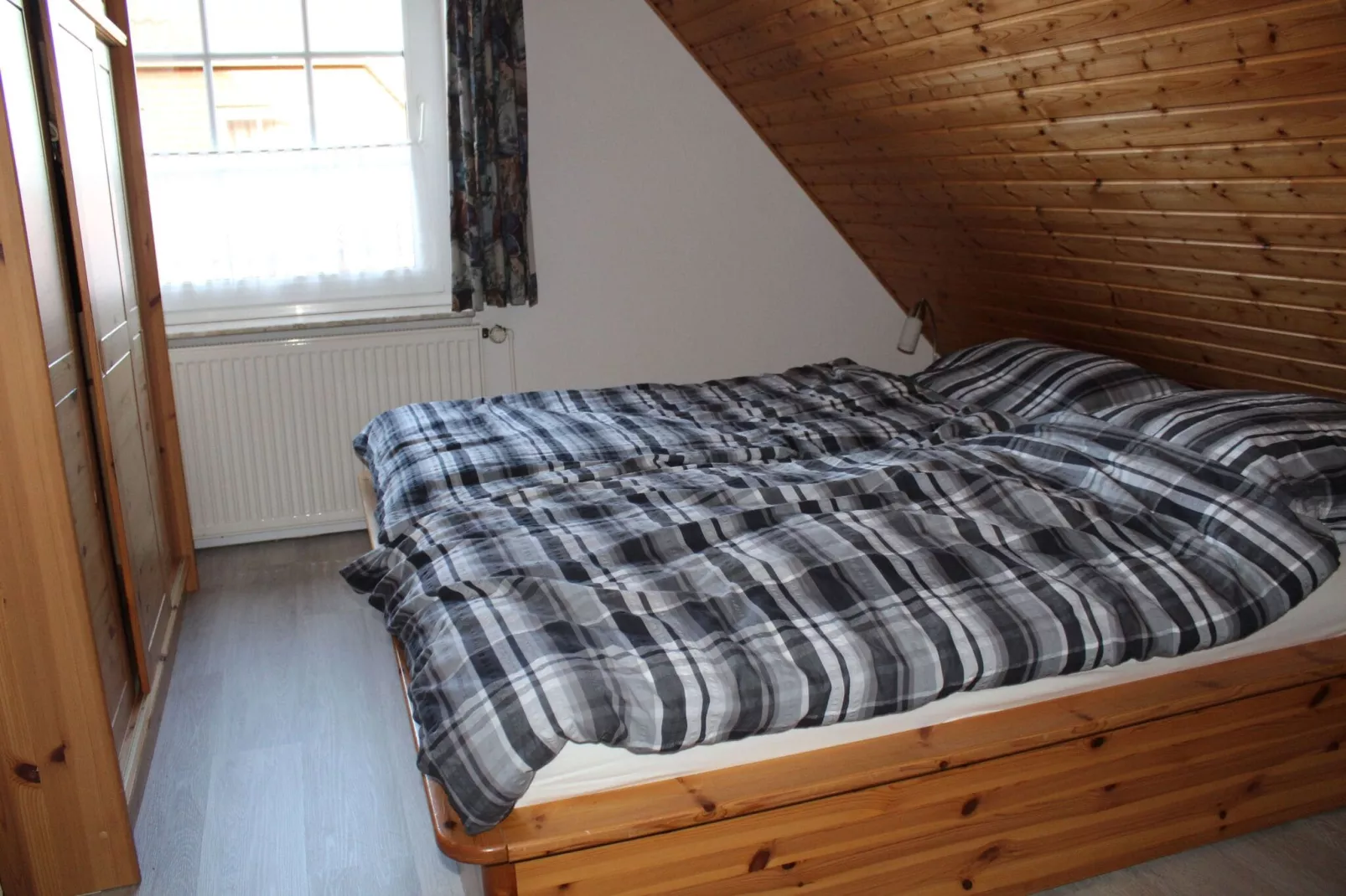 Ferienhaus Neßmersiel-Bedroom