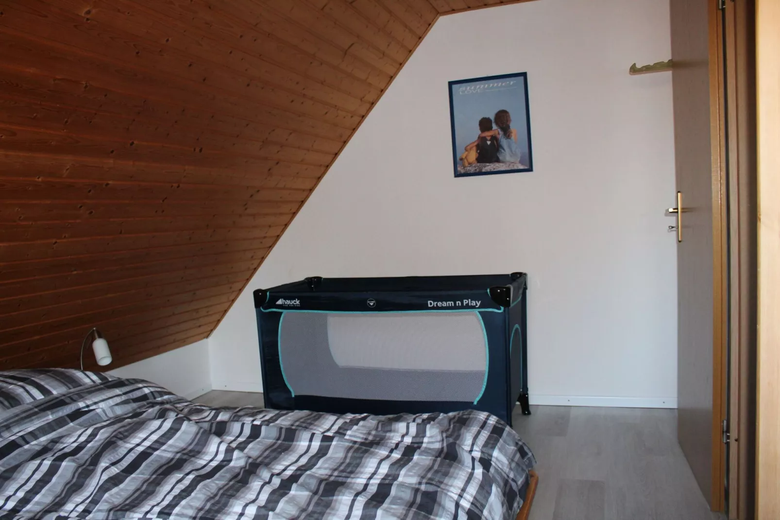 Ferienhaus Neßmersiel-Bedroom