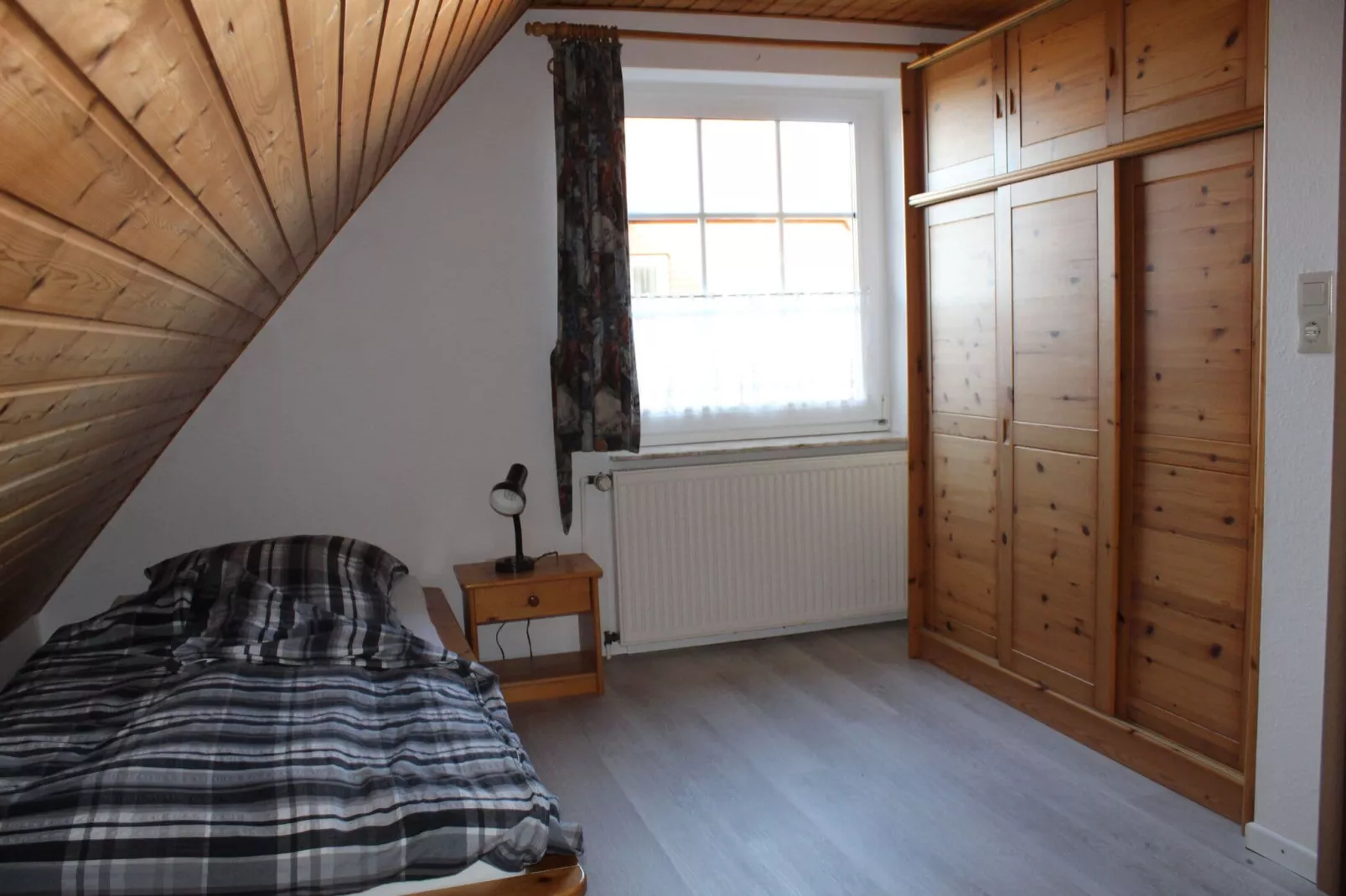 Ferienhaus Neßmersiel-Bedroom