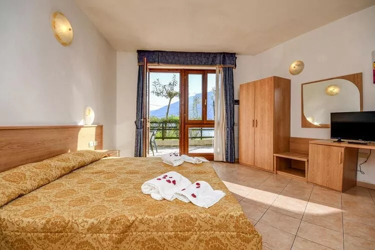 Residence Oasi, Limone sul Garda-bilo-Bedroom